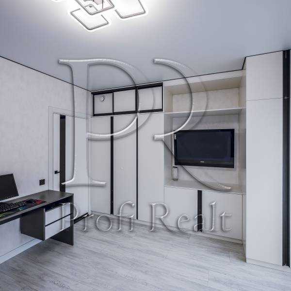 Продажа 2-комнатной квартиры 81 м², Радистов ул., 34Н