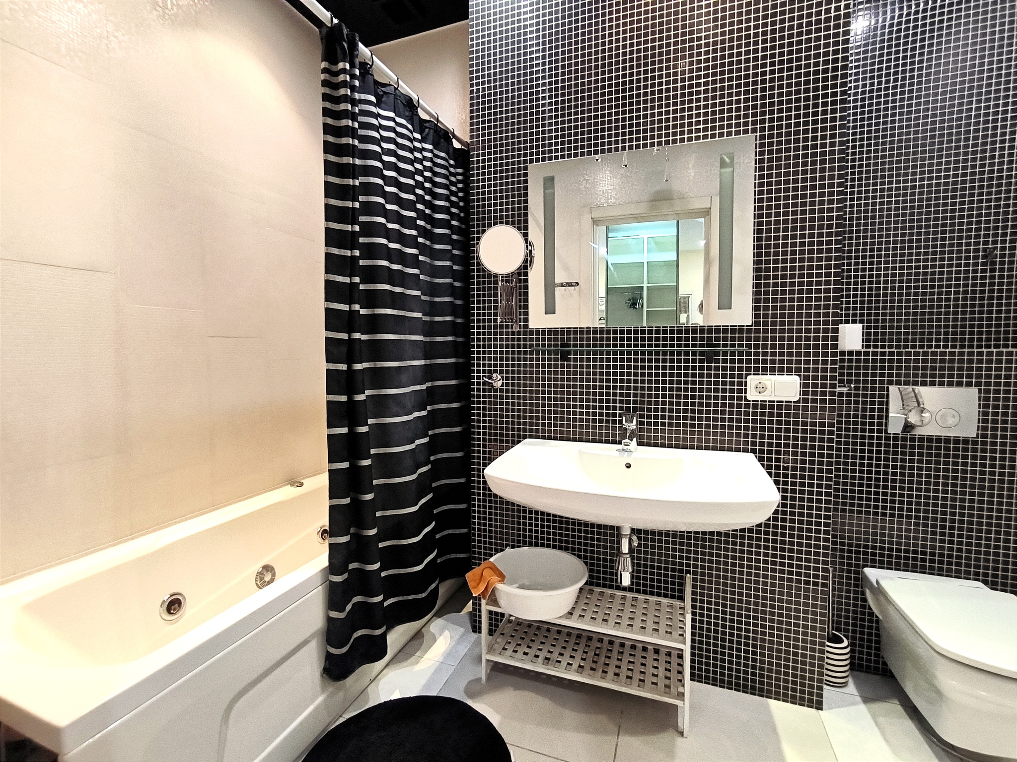 2-комнатная квартира посуточно 56 м², Греческая ул., 5