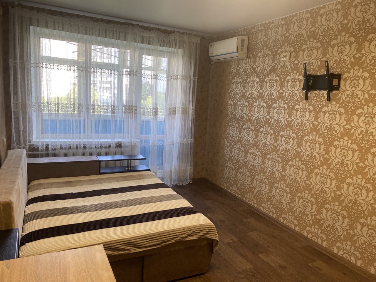 Оренда 2-кімнатної квартири 48 м², Тополь 1 вул., 14