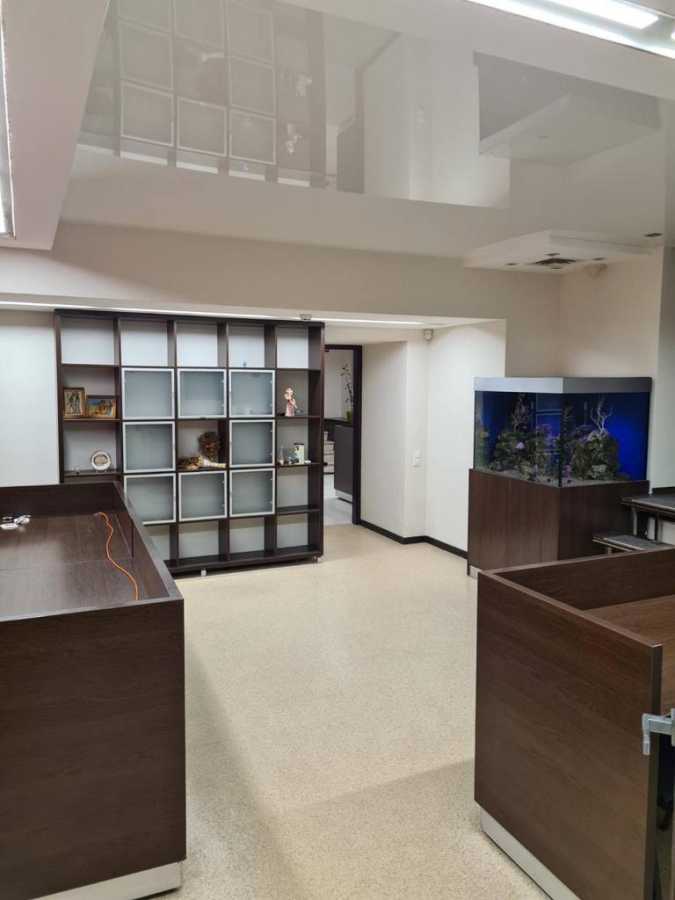 Оренда приміщення вільного призначення 150 м², Велика Житомирська вул., 34