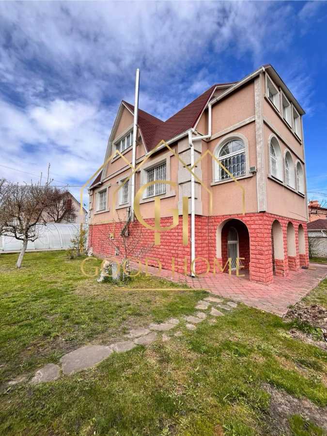 Продаж будинку 189.6 м², Учительська вул., Будівельників