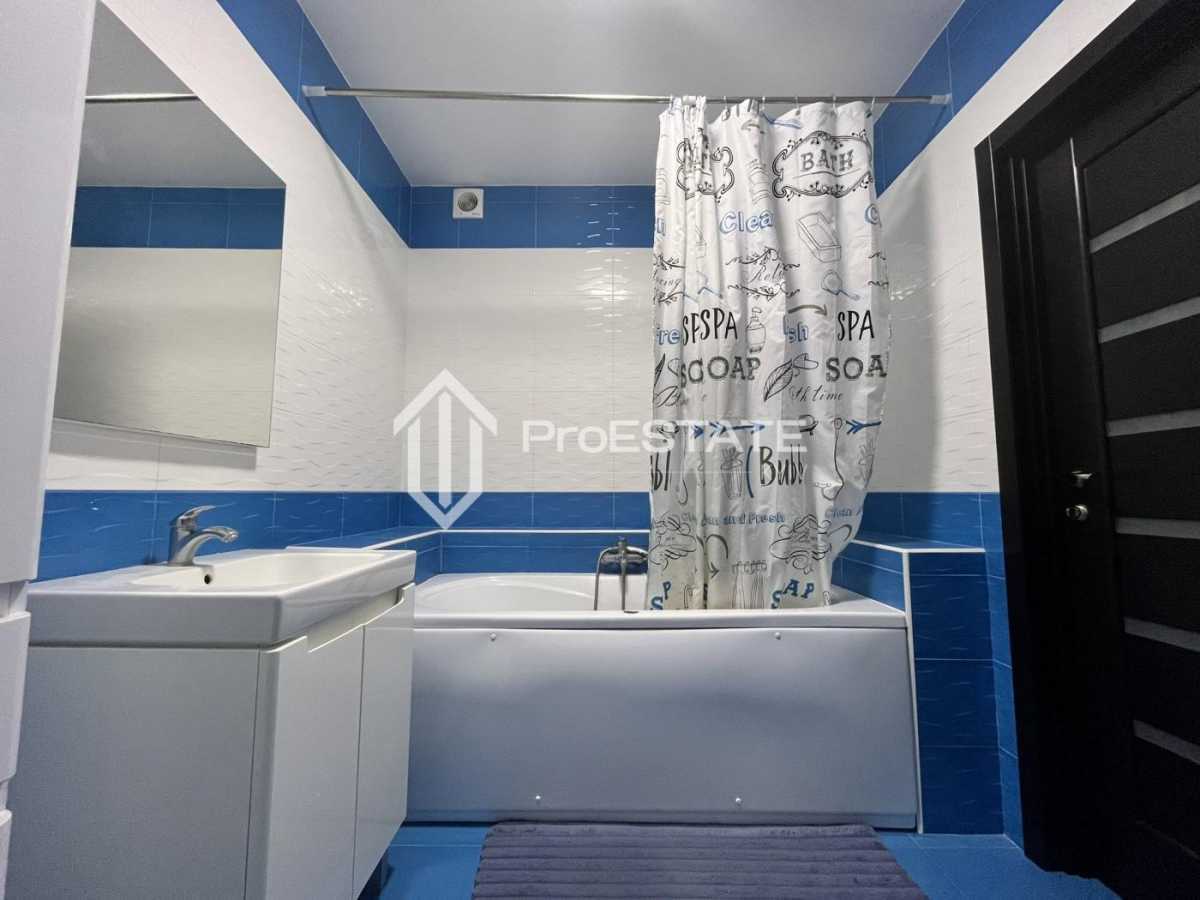 Продажа 2-комнатной квартиры 75.7 м², Шевченко ул., 165А