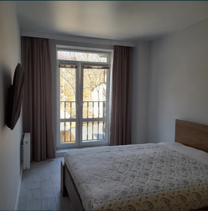 Продажа 1-комнатной квартиры 40 м², Бориса Литвака ул.