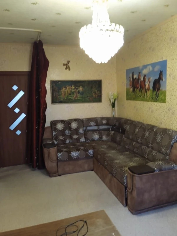 Продаж 3-кімнатної квартири 64 м²