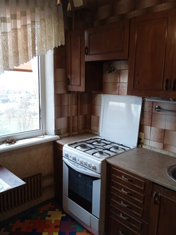 Продаж 3-кімнатної квартири 64 м²