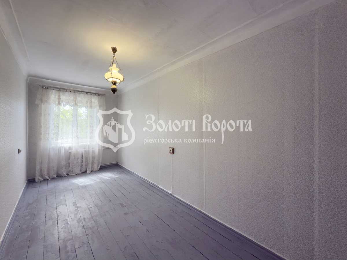 Продаж 3-кімнатної квартири 55.2 м², Київський Шлях вул., 11