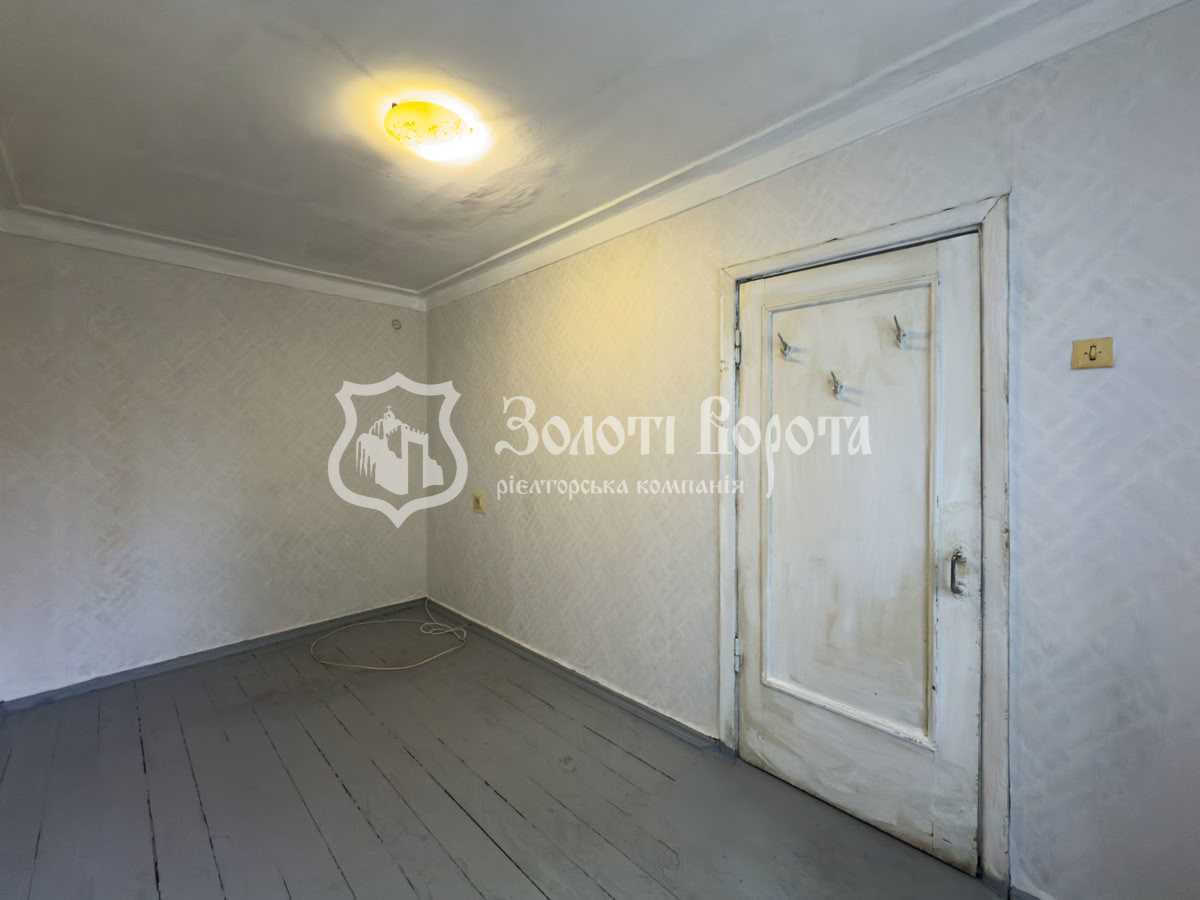 Продаж 3-кімнатної квартири 55.2 м², Київський Шлях вул., 11