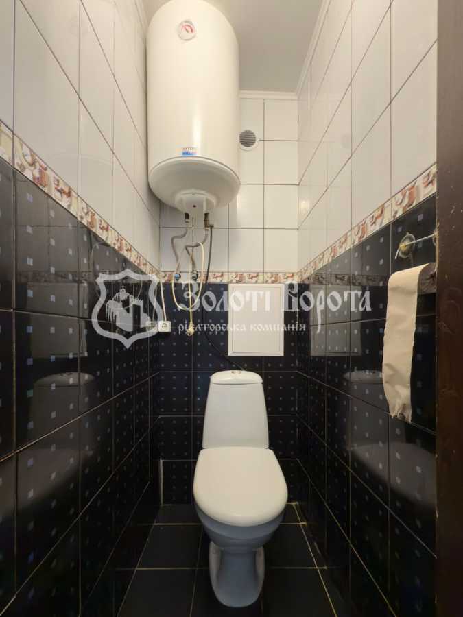 Продаж 3-кімнатної квартири 55.2 м², Київський Шлях вул., 11