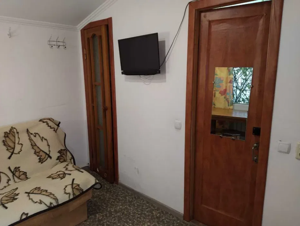 Продаж 2-кімнатної квартири 37 м², Французский бул.