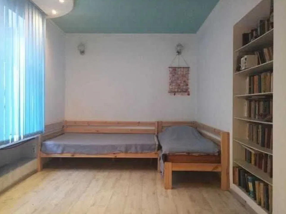 Продаж 2-кімнатної квартири 37 м², Французский бул.