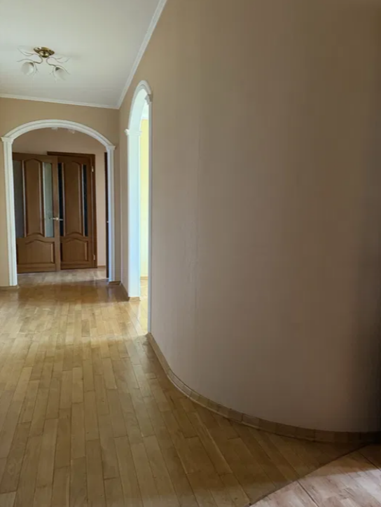 Продажа 3-комнатной квартиры 97 м², Тополевая ул.