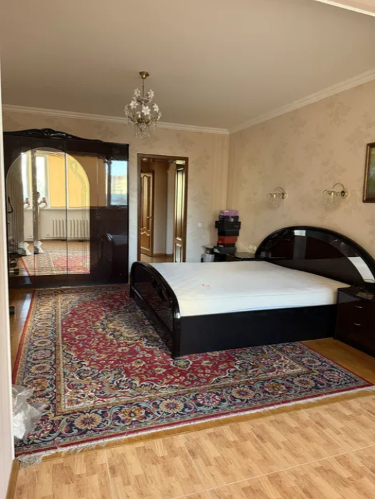Продажа 3-комнатной квартиры 97 м², Тополевая ул.