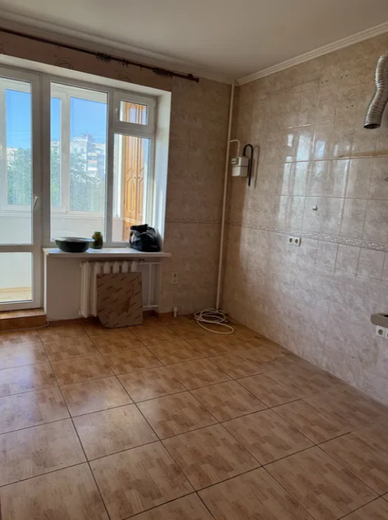 Продажа 3-комнатной квартиры 97 м², Тополевая ул.