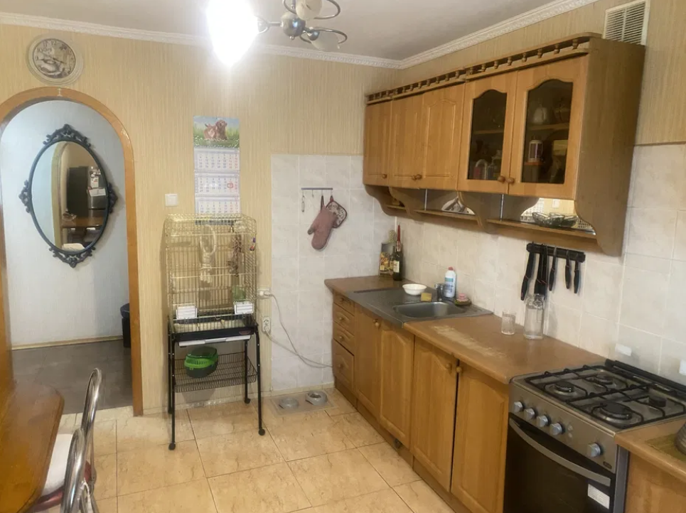 Продажа 3-комнатной квартиры 99 м², Костанди ул.