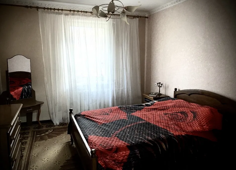Продажа 3-комнатной квартиры 99 м², Костанди ул.