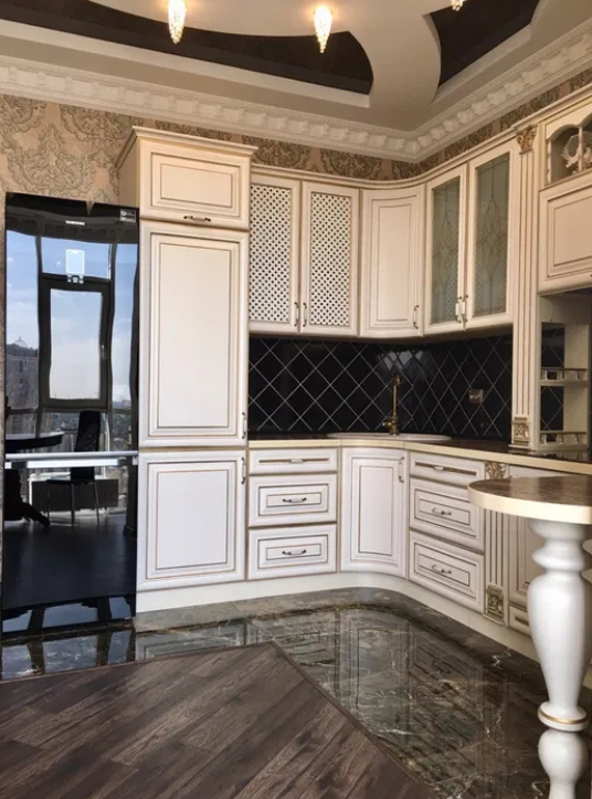 Продажа 2-комнатной квартиры 74 м², Французский бул.