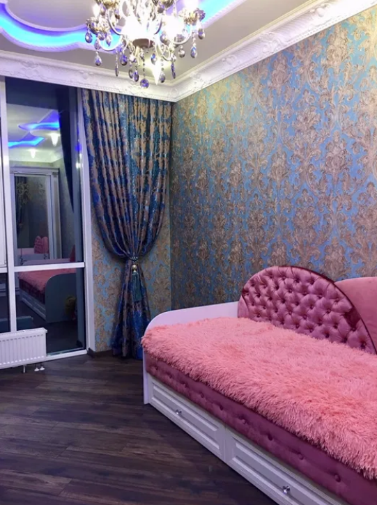 Продажа 2-комнатной квартиры 74 м², Французский бул.