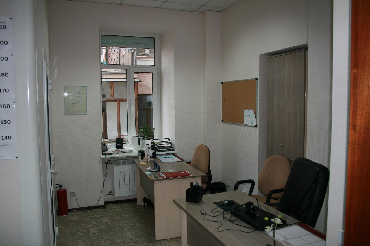Аренда офиса 100 м², Владимира Антоновича ул., 3