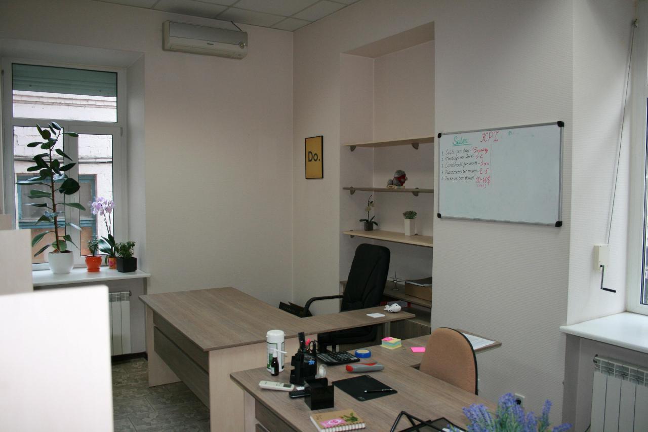 Аренда офиса 100 м², Владимира Антоновича ул., 3
