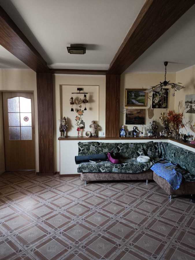 Продаж будинку 350 м², Олександра Матросова вул., 2