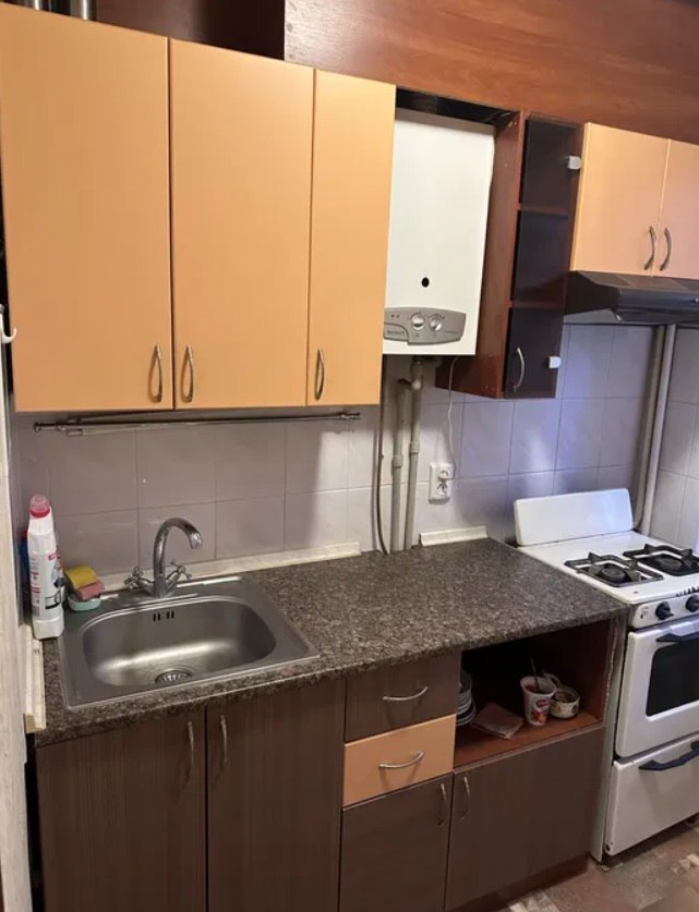 Продажа 2-комнатной квартиры 35 м², Котляревского ул.