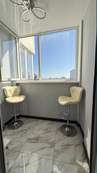 Продажа 2-комнатной квартиры 74 м², Гранитная ул.