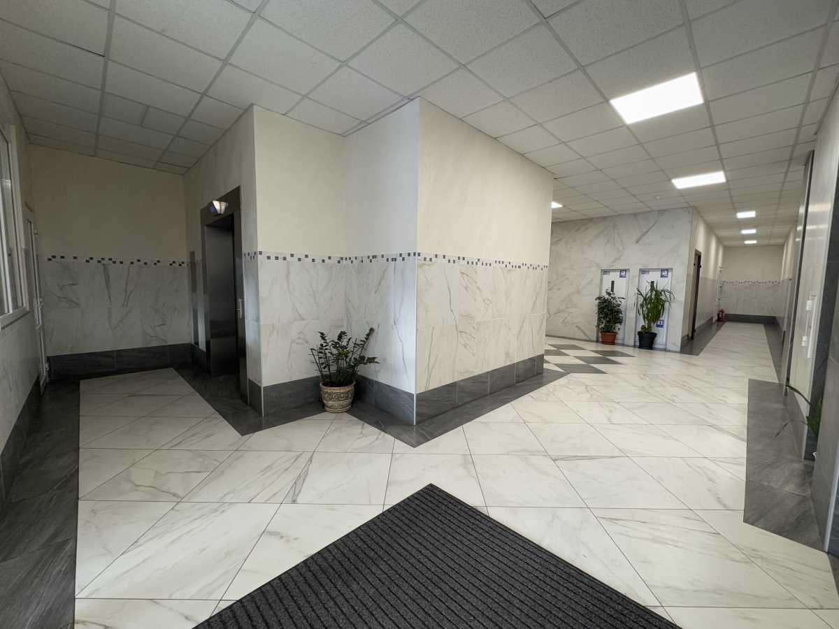 Продажа 3-комнатной квартиры 132 м², Герцена ул., 35А