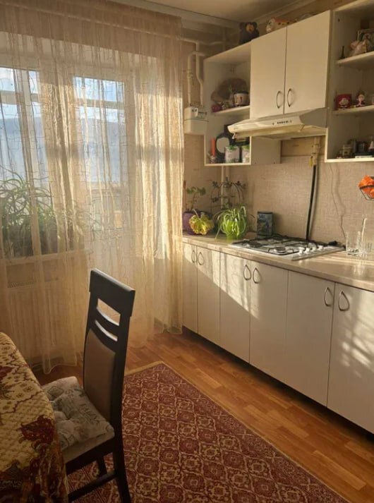 Продаж 1-кімнатної квартири 44 м², Металургів вул.