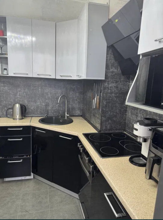Продаж 3-кімнатної квартири 68 м², Академіка Вільямса вул.