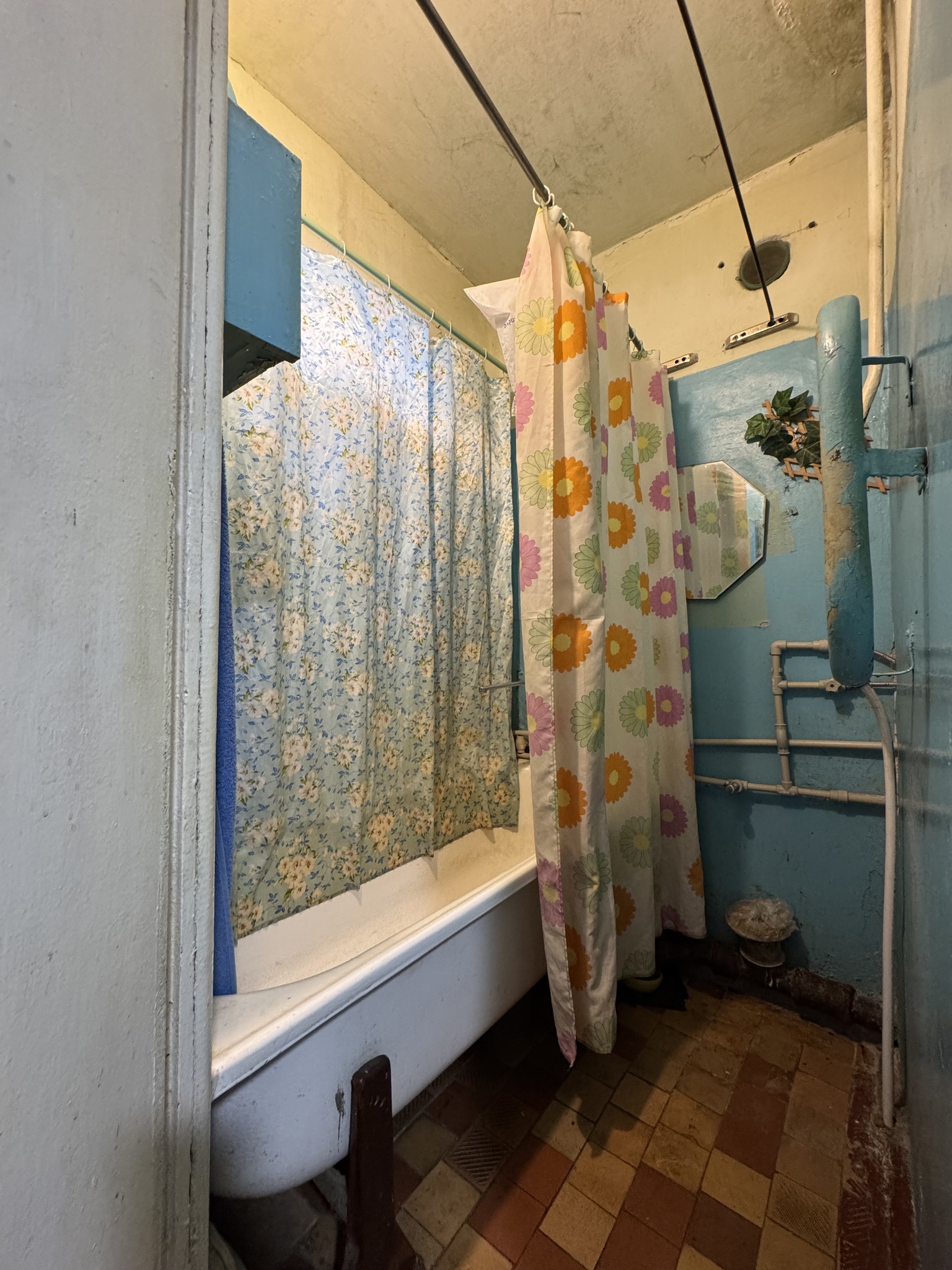 Продаж 3-кімнатної квартири 60 м², Липова вул., 16