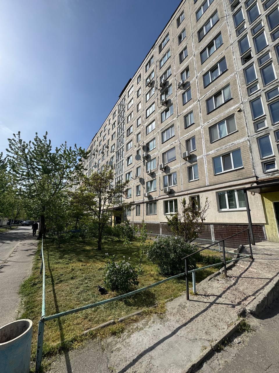 Продажа 2-комнатной квартиры 47 м², Павла Тычины просп., 14А
