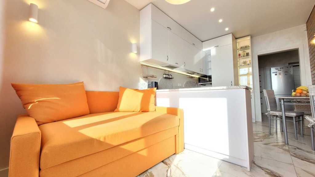 Продаж 1-кімнатної квартири 52 м², Перемоги просп., 55А