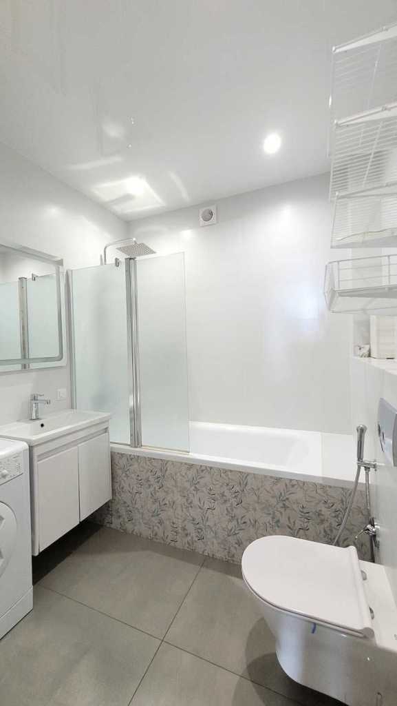 Продаж 1-кімнатної квартири 52 м², Перемоги просп., 55А