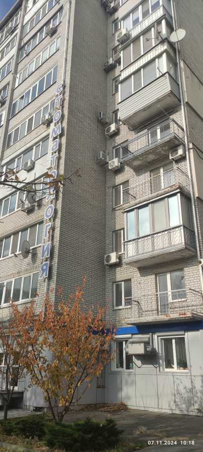 Продаж 3-кімнатної квартири 120.7 м², Слави бул., 58