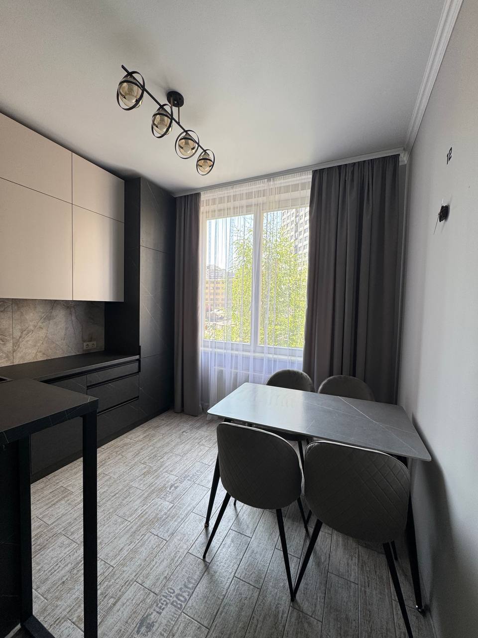 Аренда 2-комнатной квартиры 90 м², Генуэзская ул., 24Д К1