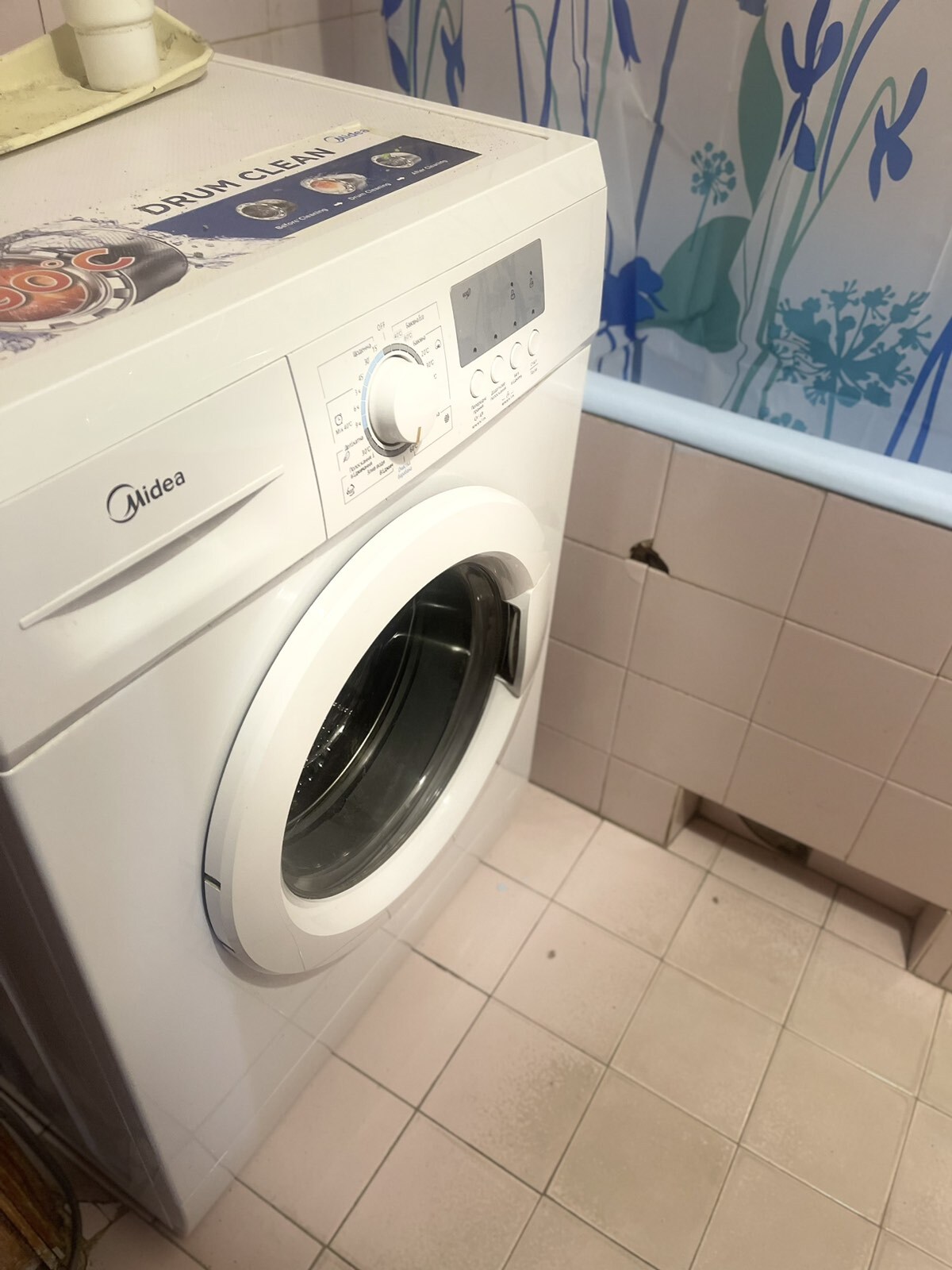 Аренда 3-комнатной квартиры 67 м², Сержа Лифаря ул., 17
