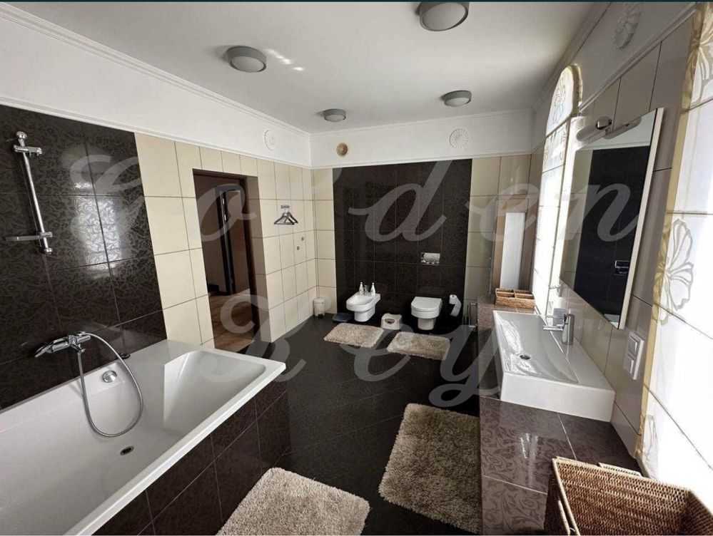 Продажа дома 270 м², Яблоневая ул., 62