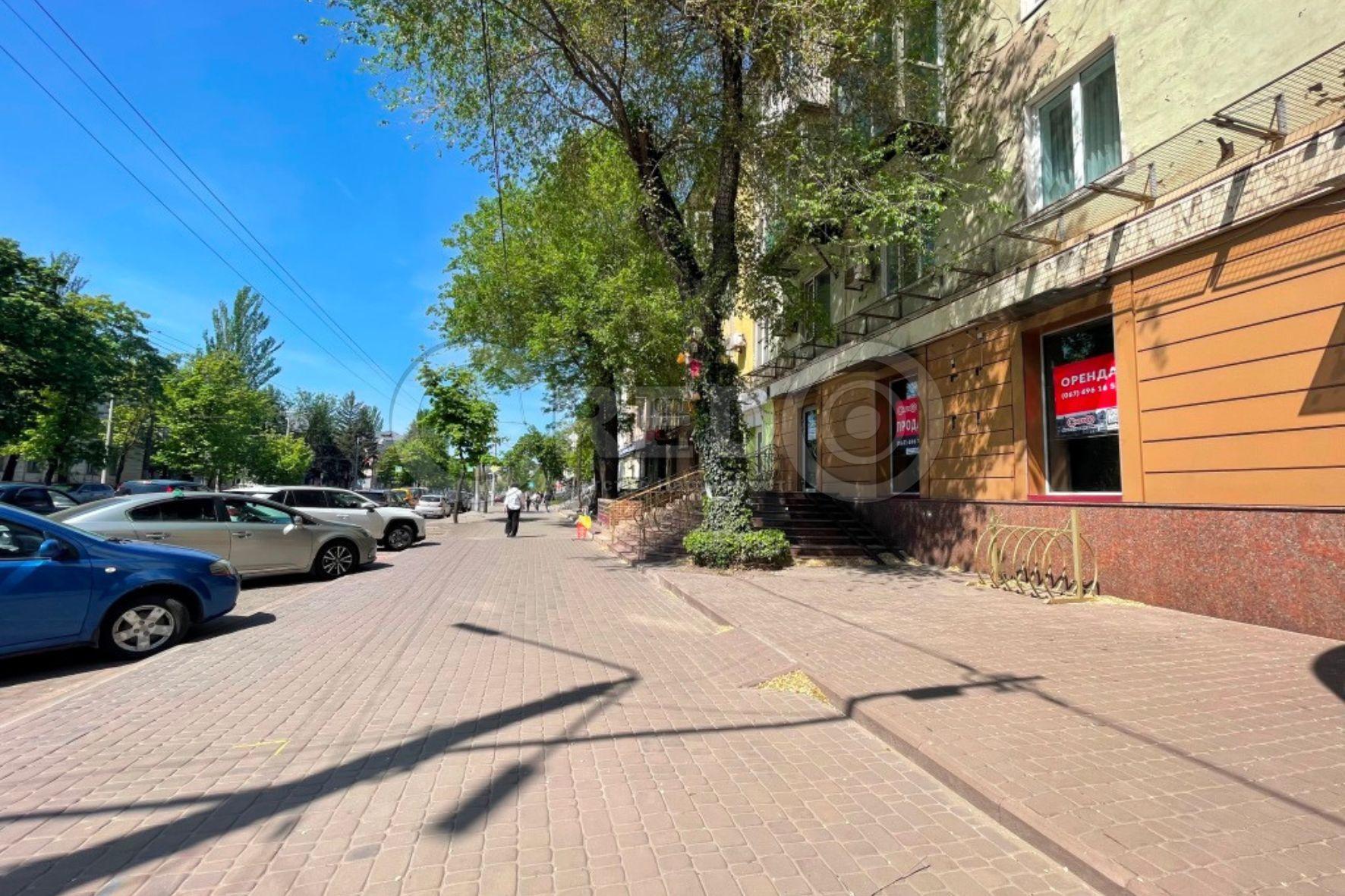 Оренда магазину 106.8 м², Гагаріна просп.