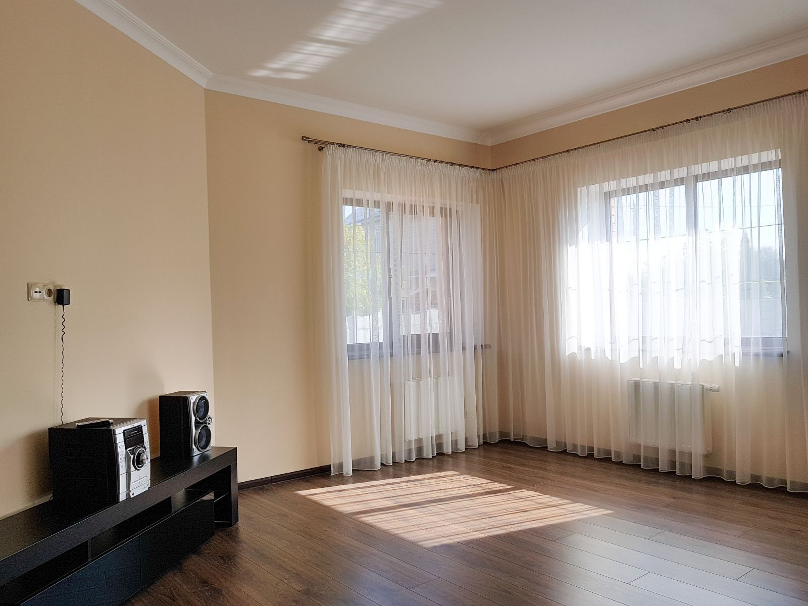 Продаж котеджу 240 м², Князя Святослава вул.