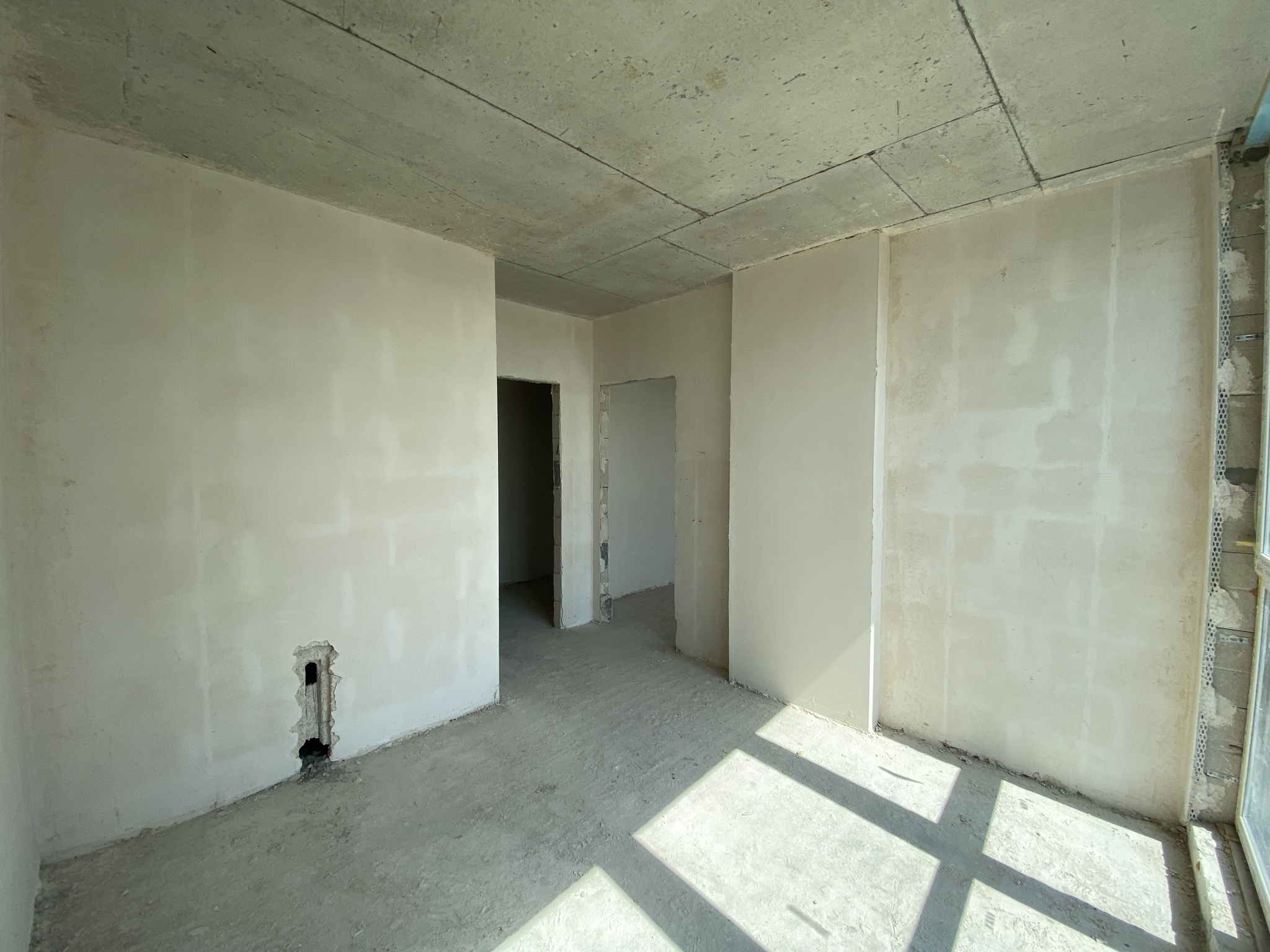 Продажа 2-комнатной квартиры 61.7 м², Каменская ул., 127