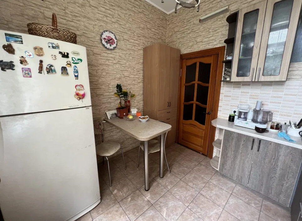 Продажа 3-комнатной квартиры 77 м², Коблевская ул.