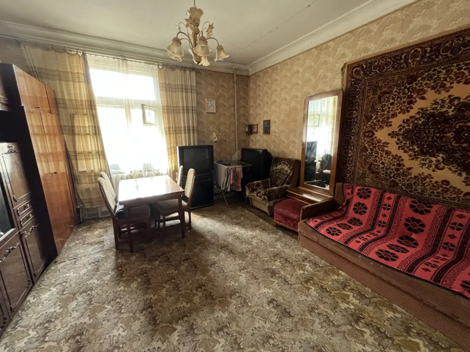 Продажа 3-комнатной квартиры 77 м², Коблевская ул.