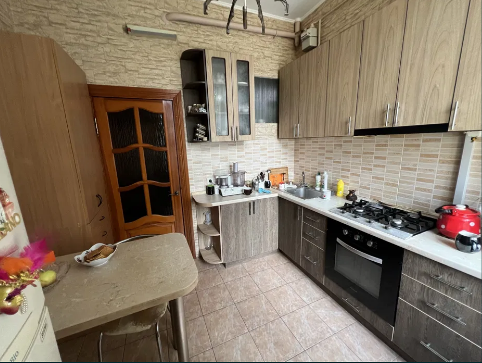 Продажа 3-комнатной квартиры 77 м², Коблевская ул.