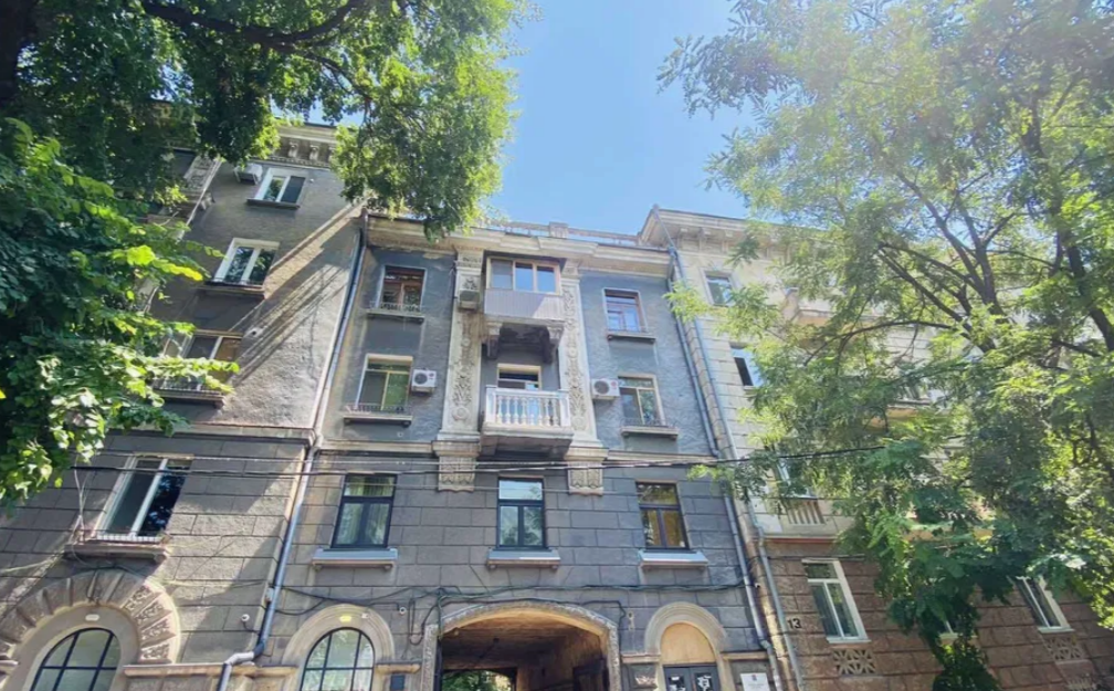 Продажа 1-комнатной квартиры 39 м², Базарная ул.