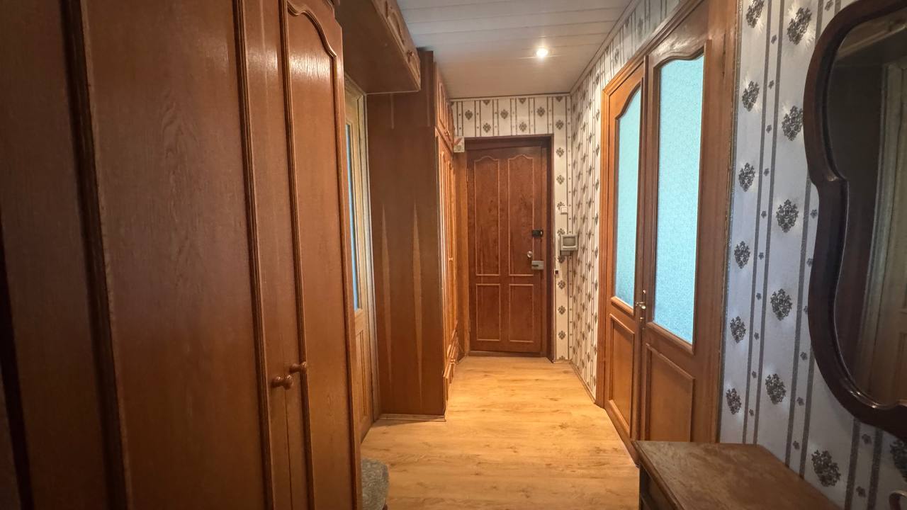 Продаж 2-кімнатної квартири 78 м², Дмитрія Яворницького просп.