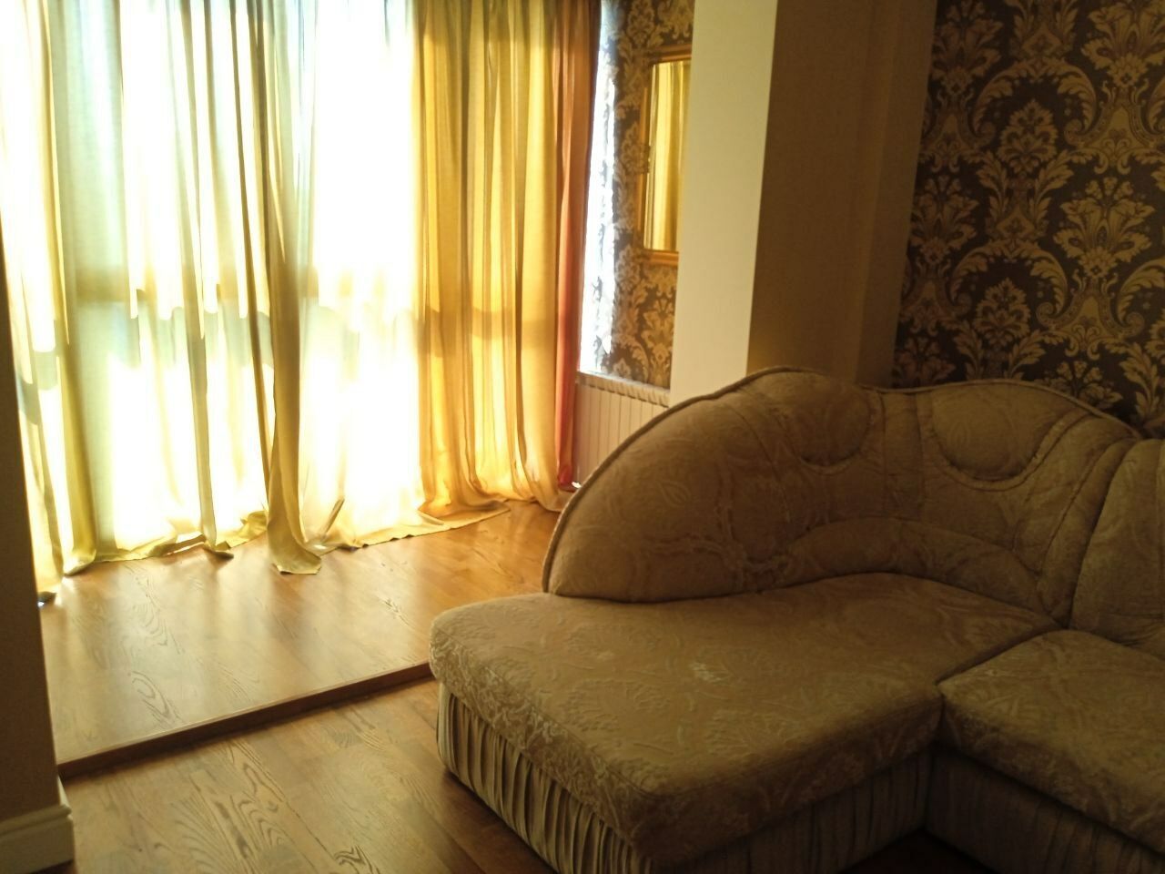 Аренда 3-комнатной квартиры 80 м², Героев Космоса ул., 13