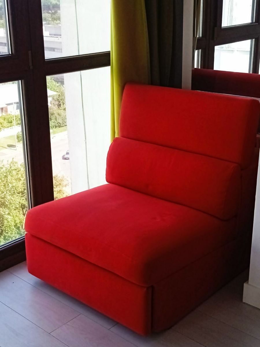 Продаж 3-кімнатної квартири 80 м², Героїв Космосу вул., 13