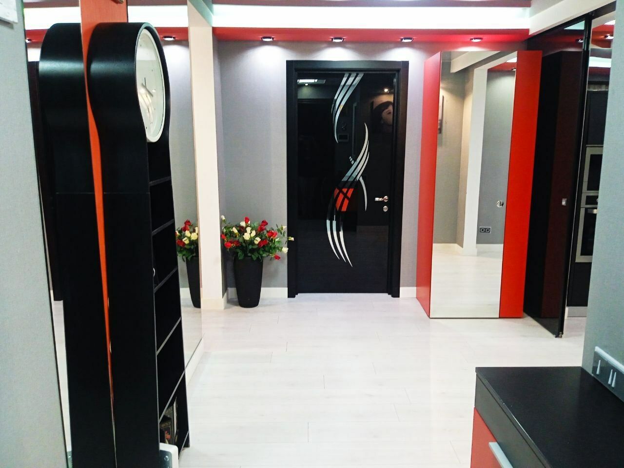 Продаж 3-кімнатної квартири 80 м², Героїв Космосу вул., 13