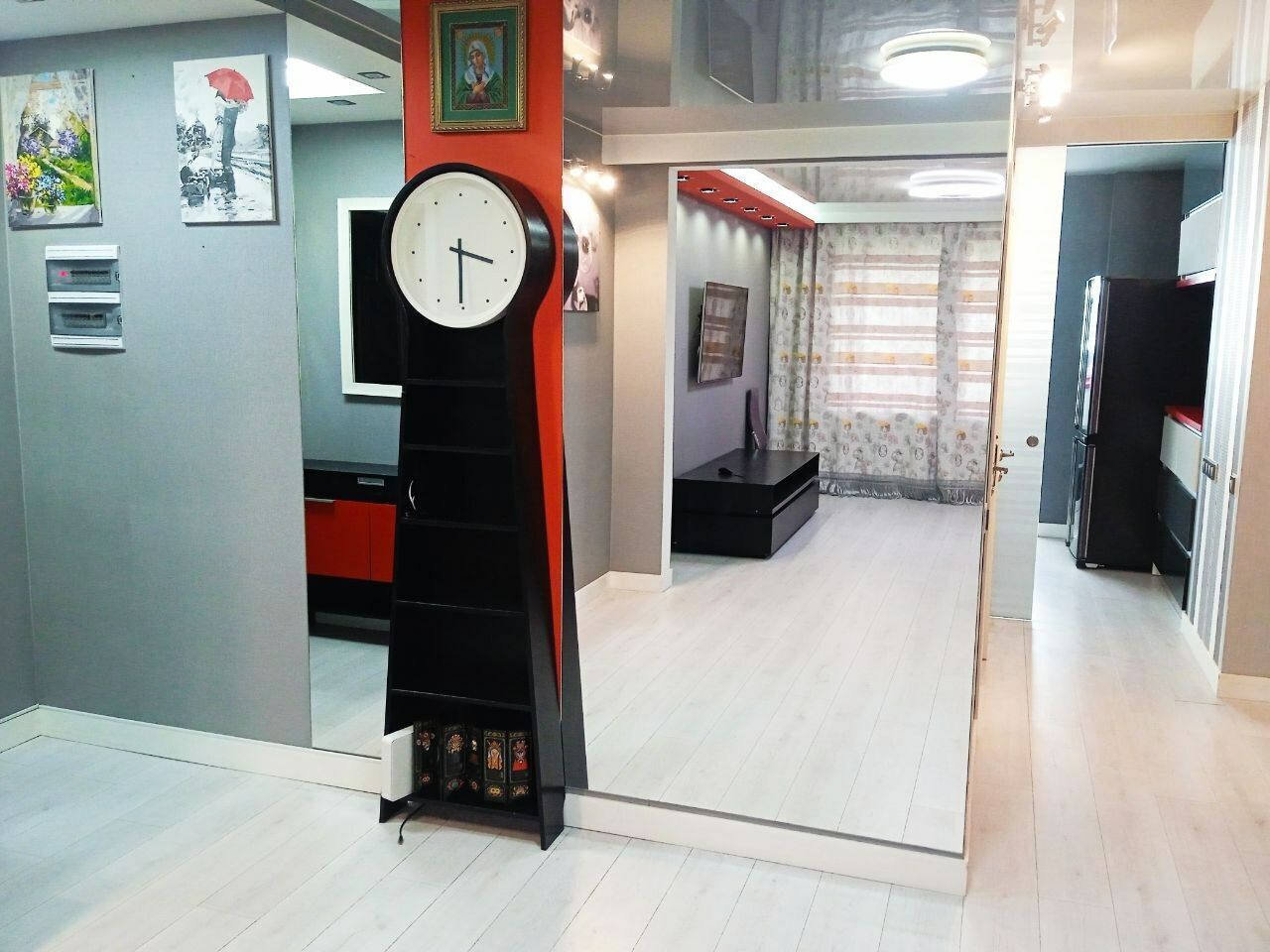 Продаж 3-кімнатної квартири 80 м², Героїв Космосу вул., 13