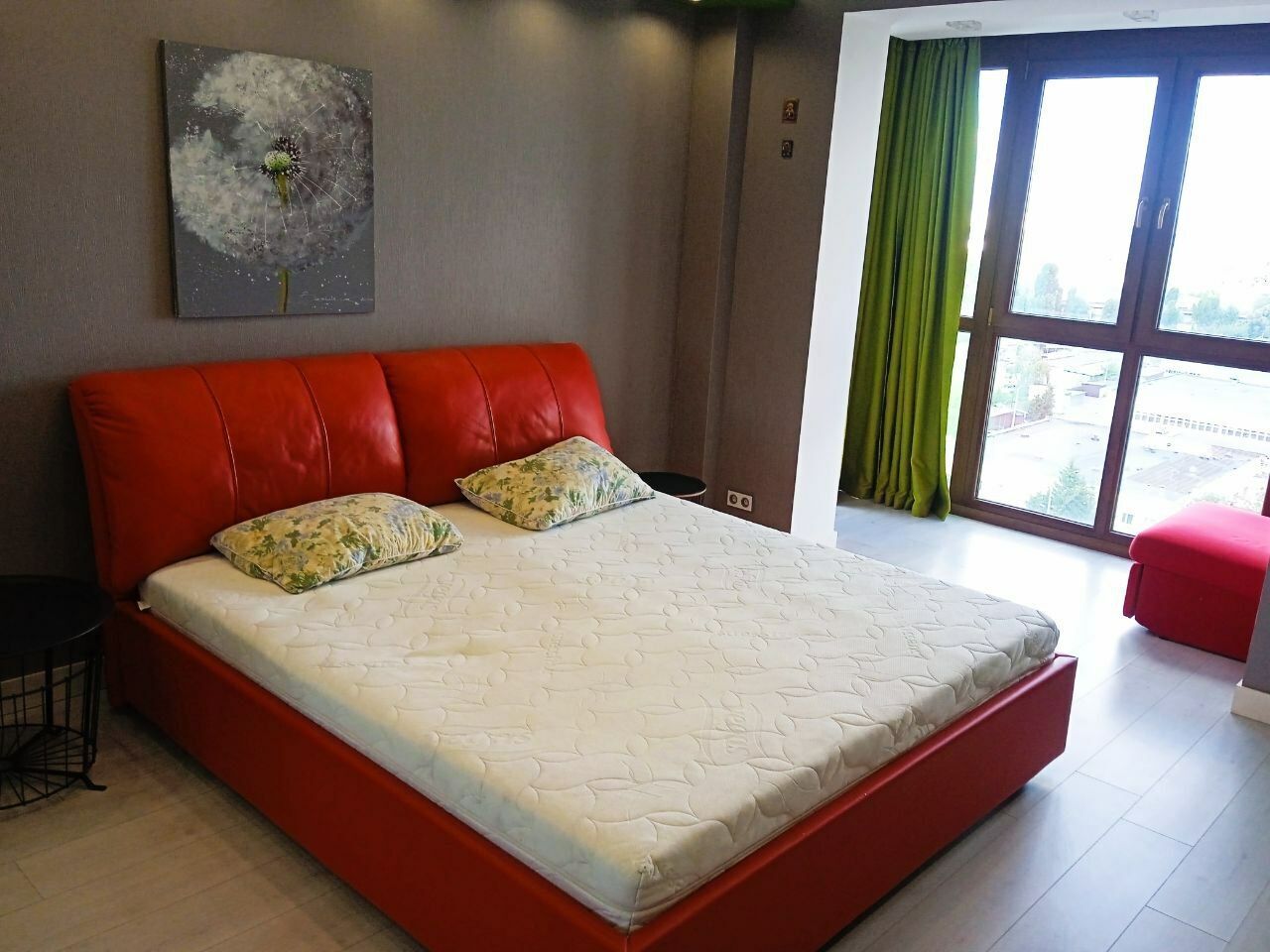Продаж 3-кімнатної квартири 80 м², Героїв Космосу вул., 13